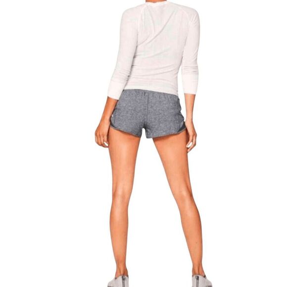 LULULEMON ATHLETICA Hotty Hot Short II 'Long 4" Size 10 Tall - Picture 3 of 5